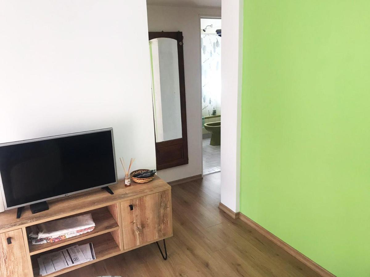 ブエノスアイレスDepartamento 2 Ambientes En San Telmo. Zona Turisiticaアパートメント エクステリア 写真