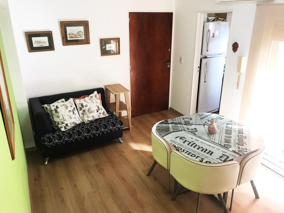 ブエノスアイレスDepartamento 2 Ambientes En San Telmo. Zona Turisiticaアパートメント エクステリア 写真