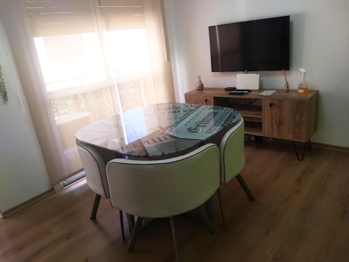 ブエノスアイレスDepartamento 2 Ambientes En San Telmo. Zona Turisiticaアパートメント エクステリア 写真